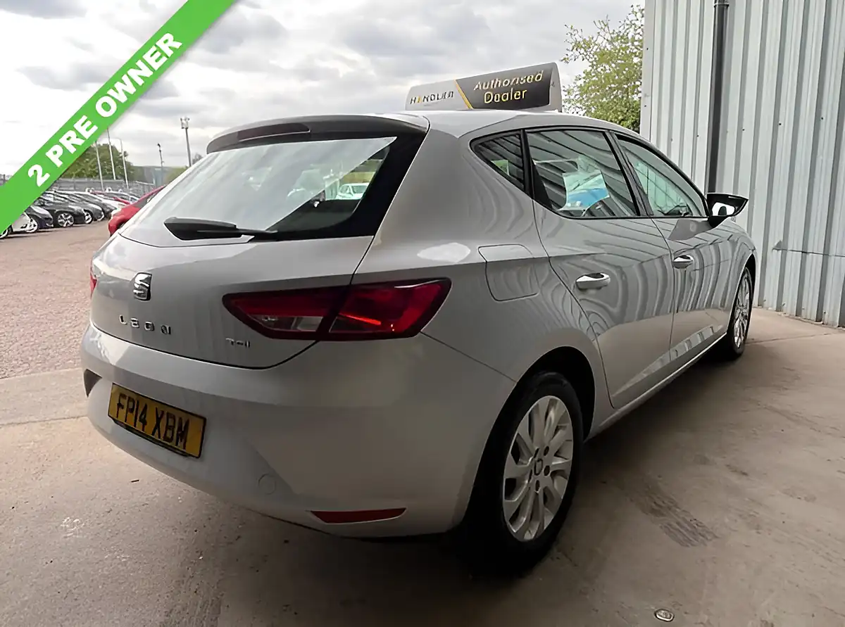 Used 2014 SEAT Leon Se Silver - Interior and Exterior details 3
