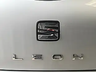 Used 2014 SEAT Leon Se Silver - Interior and Exterior details 6