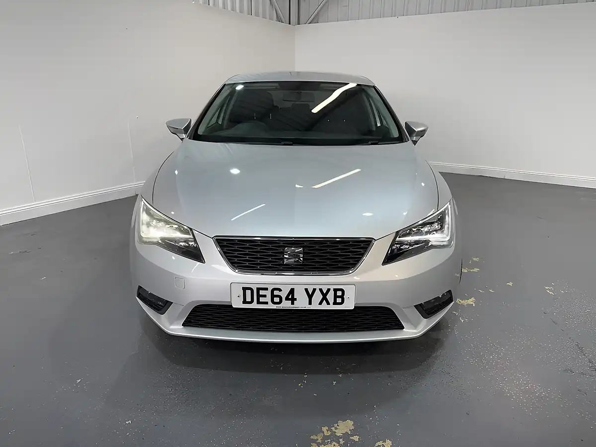 Used 2014 SEAT Leon Se Silver - Interior and Exterior details 2