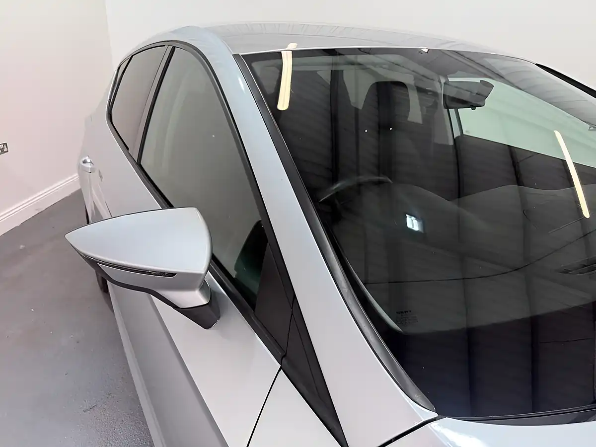 Used 2014 SEAT Leon Se Silver - Interior and Exterior details 6