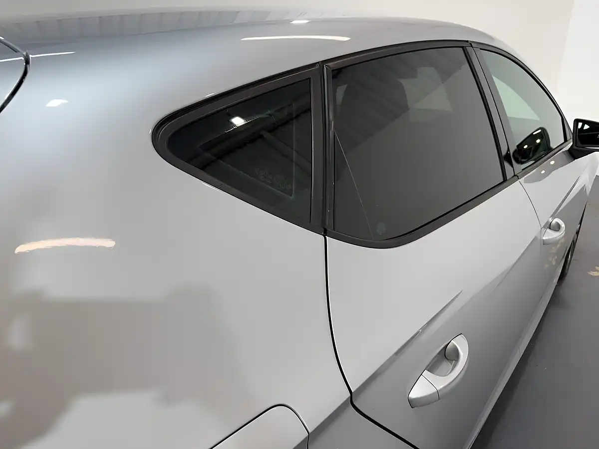 Used 2014 SEAT Leon Se Silver - Interior and Exterior details 7