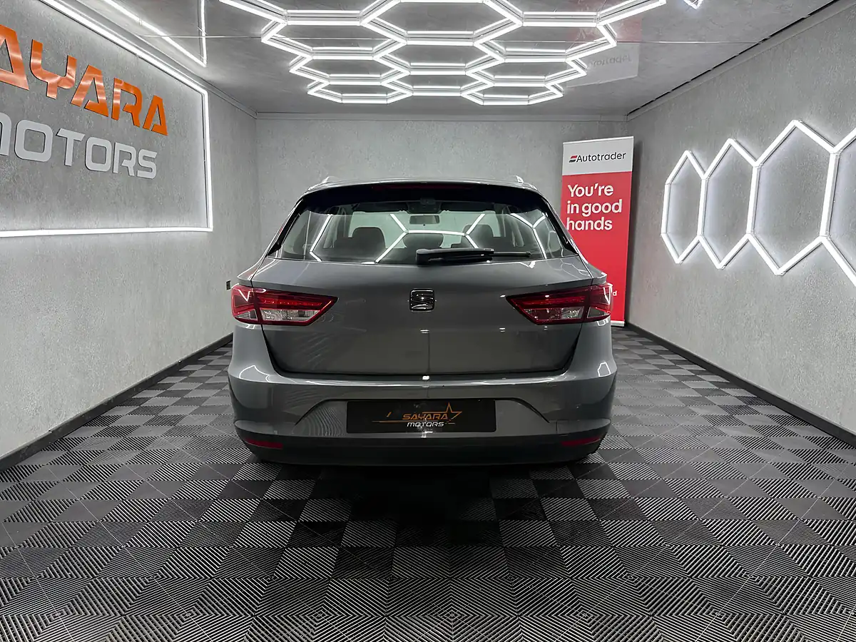 Used 2014 SEAT Leon Se Sport Tourer Grey - Interior and Exterior details 13