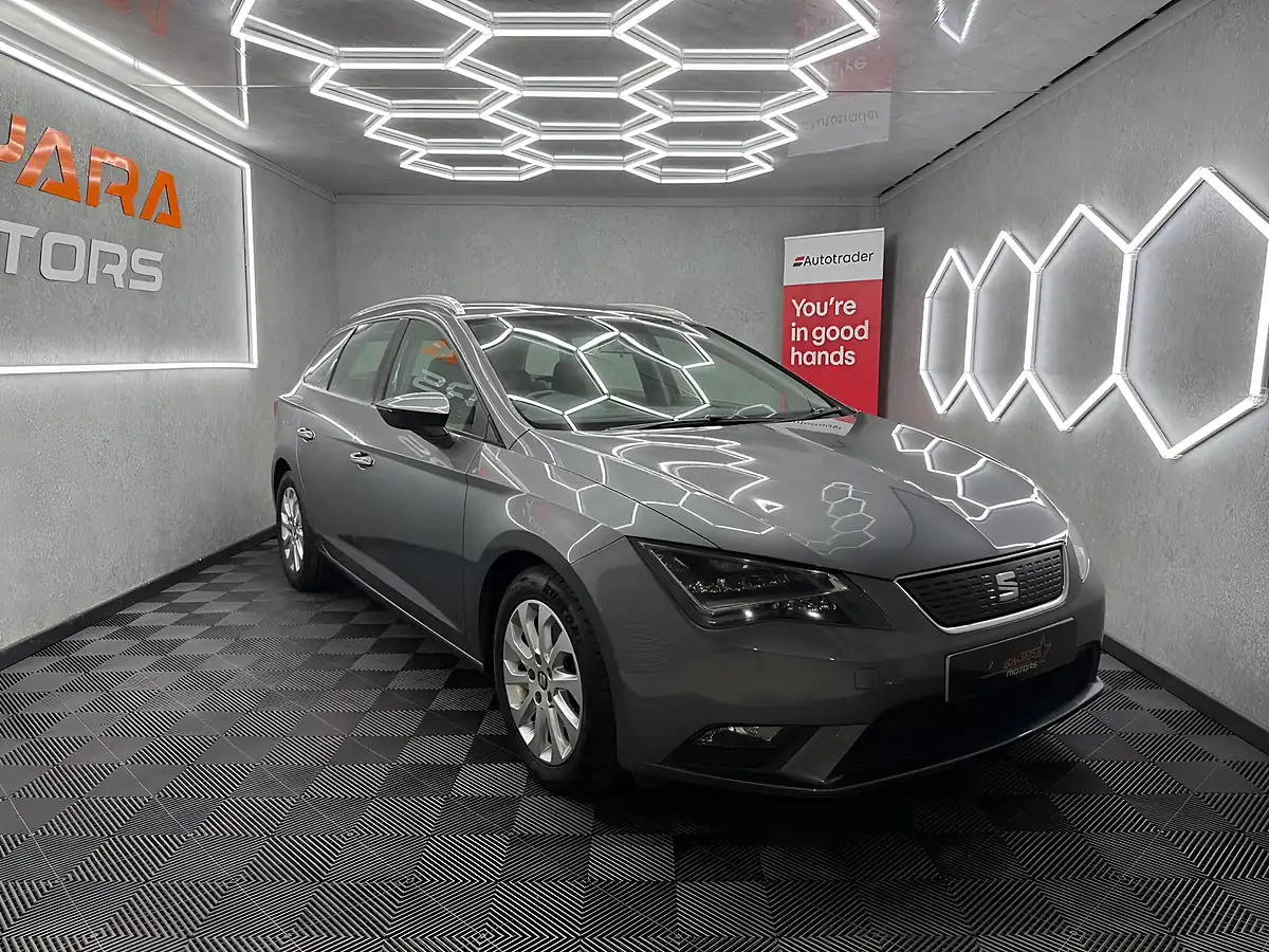 Used 2014 SEAT Leon Se Sport Tourer Grey - Interior and Exterior details 7