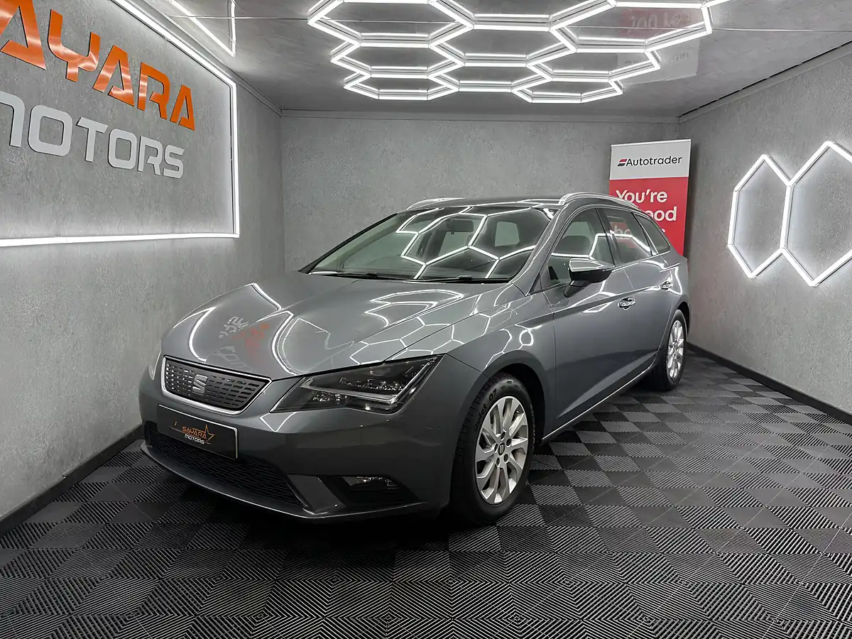 Used 2014 SEAT Leon Se Sport Tourer Grey - Interior and Exterior details 8