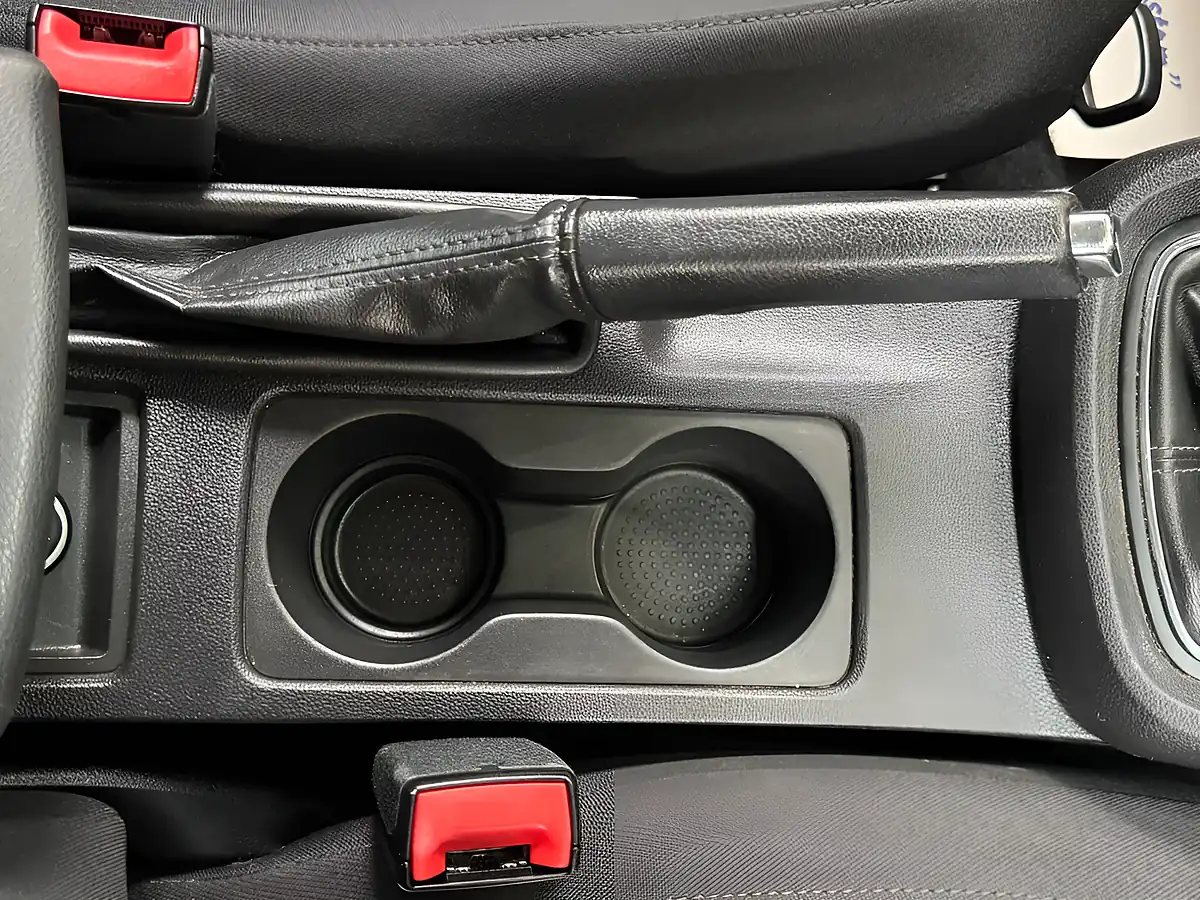 Used 2014 SEAT Leon Se White - Interior and Exterior details 15
