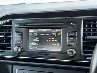 Used 2014 SEAT Leon Se White - Interior and Exterior details 18
