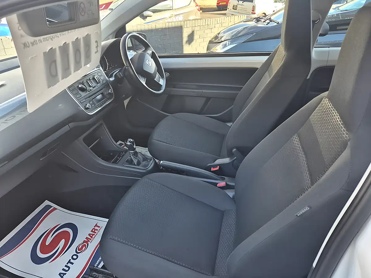 Used 2014 SEAT Mii I Tech White - Interior and Exterior details 11