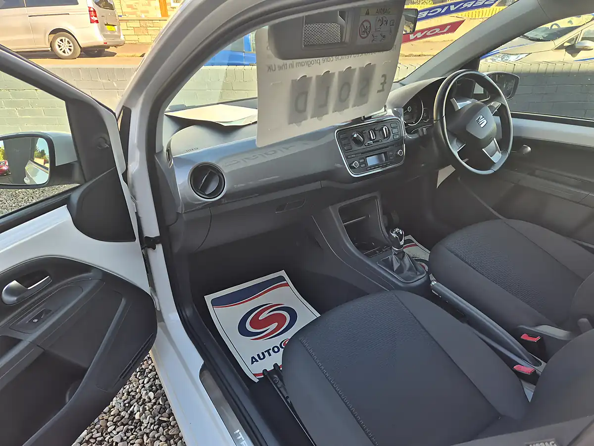 Used 2014 SEAT Mii I Tech White - Interior and Exterior details 17
