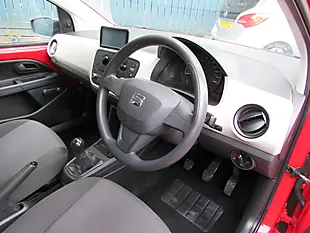 Used 2014 SEAT Mii S Ac Red - Interior and Exterior details 11