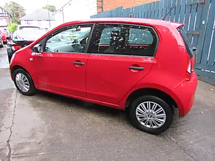 Used 2014 SEAT Mii S Ac Red - Interior and Exterior details 3