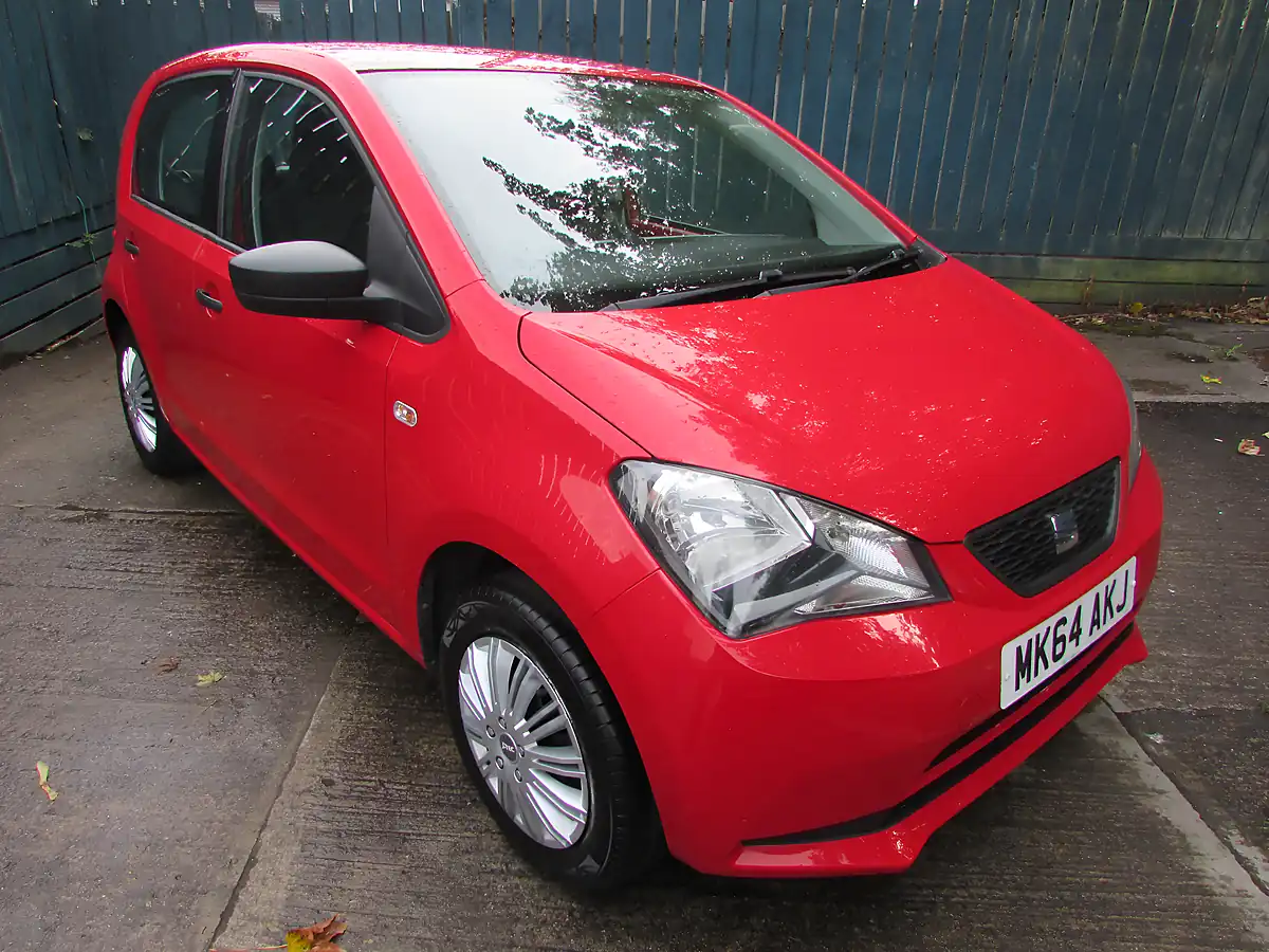 Used 2014 SEAT Mii S Ac Red - Interior and Exterior details 4