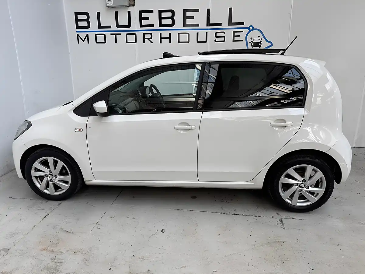 Used 2014 SEAT Mii Sport White - Interior and Exterior details 7