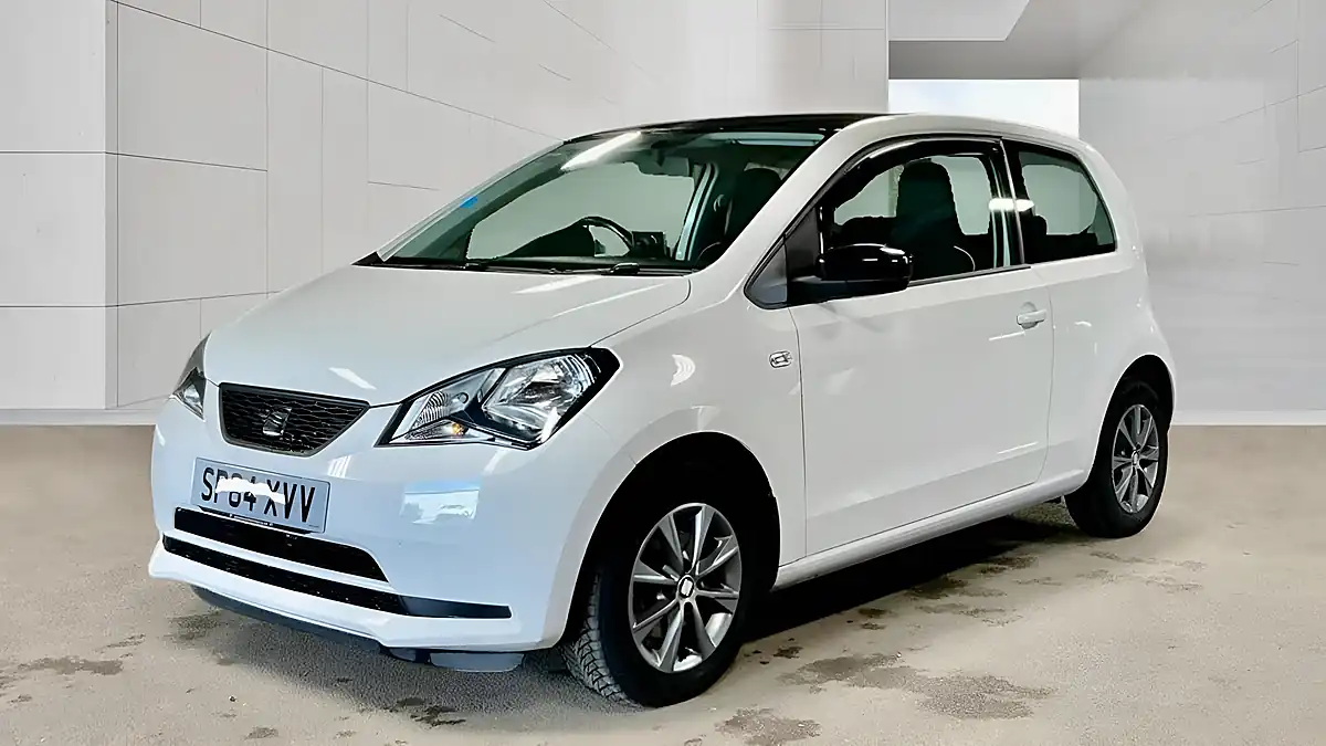 Used 2014 SEAT Mii Toca White - Interior and Exterior details 2