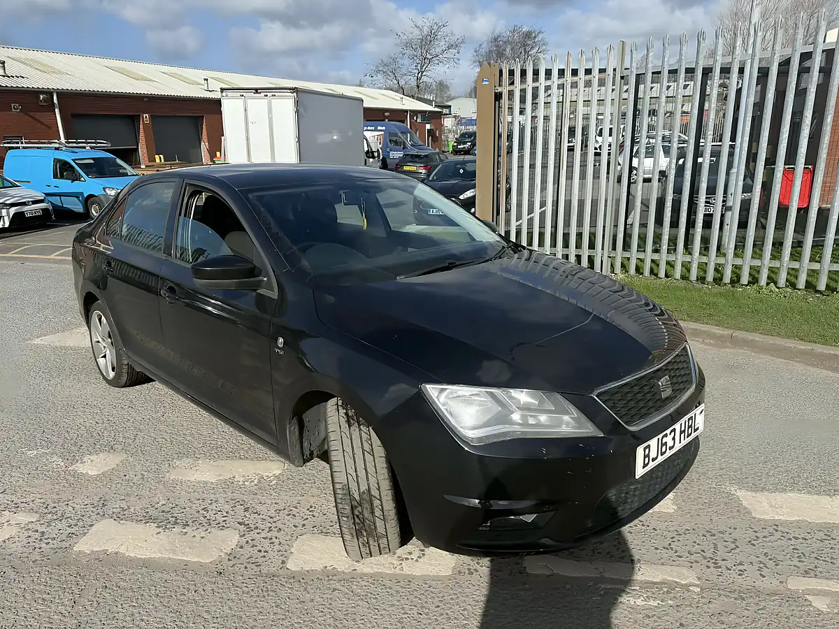 Used 2014 SEAT Toledo - Interior and Exterior details 10