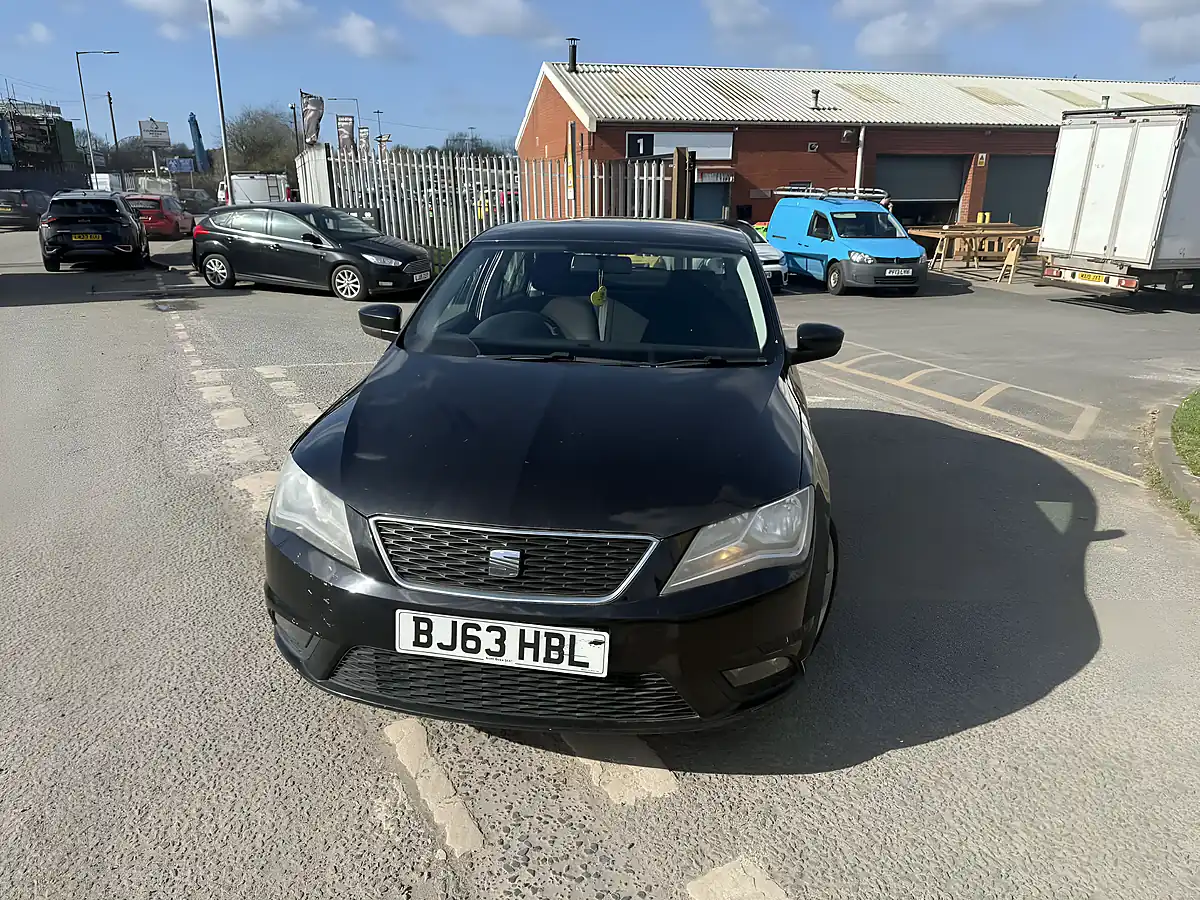 Used 2014 SEAT Toledo - Interior and Exterior details 2