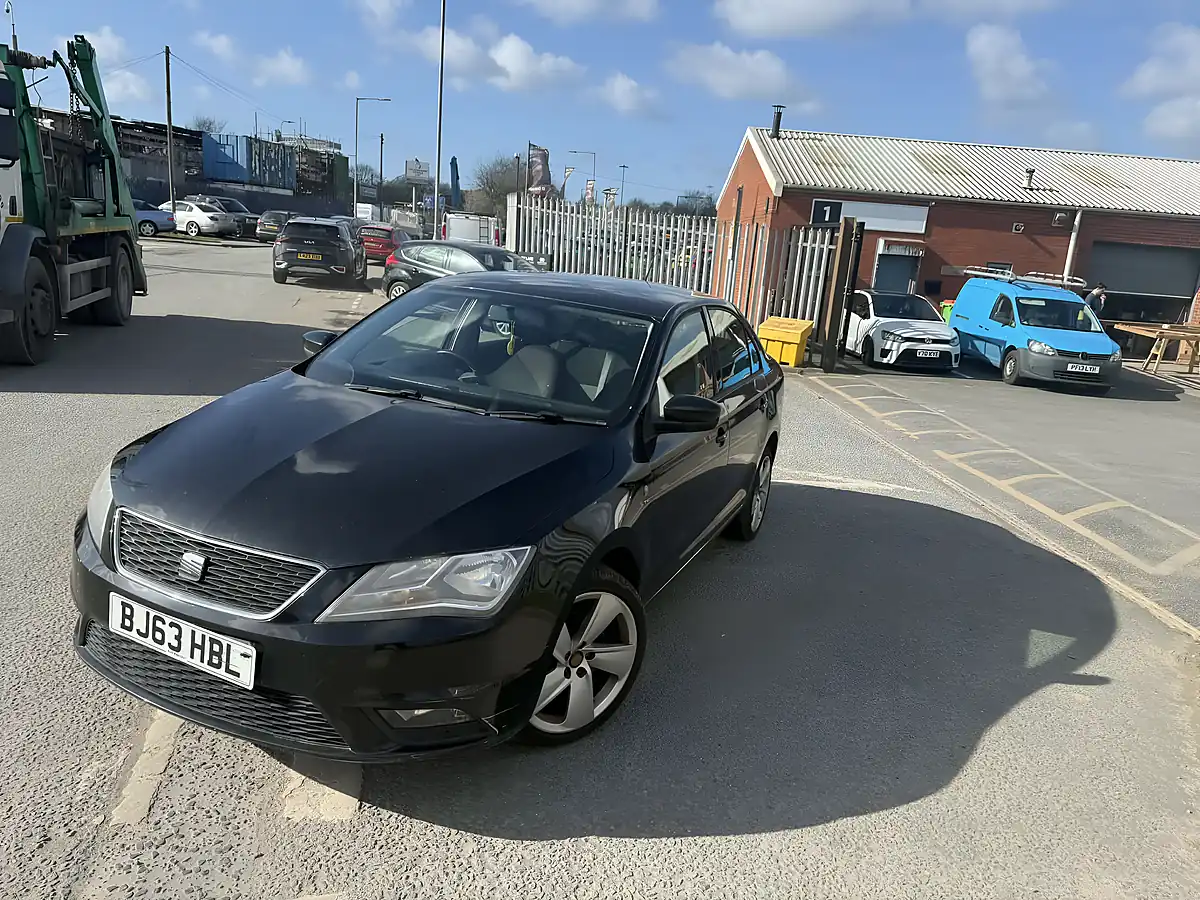 Used 2014 SEAT Toledo - Interior and Exterior details 3