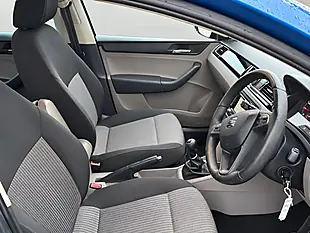 Used 2014 SEAT Toledo Se Blue - Interior and Exterior details 2