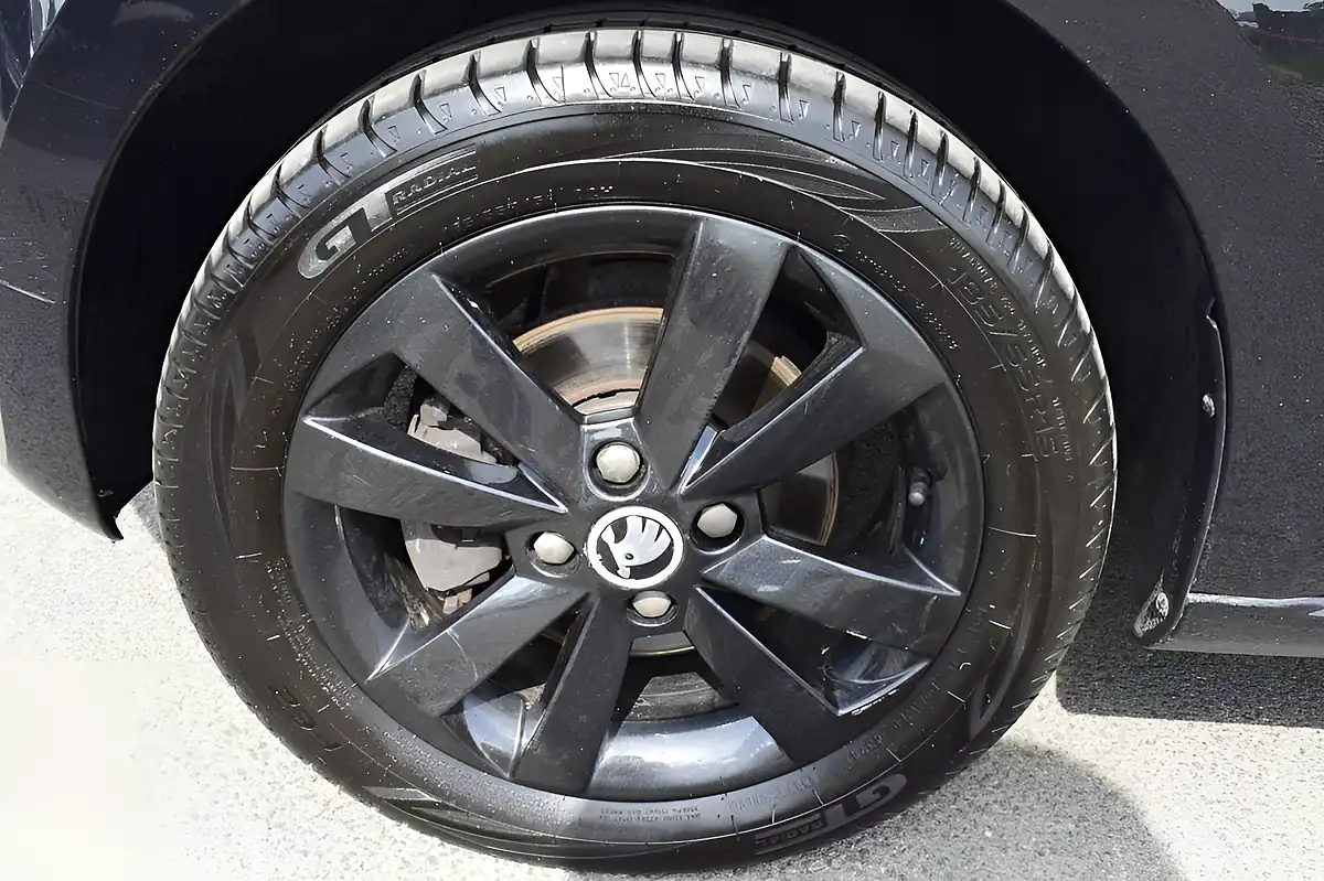 Used 2014 Skoda Citigo Black Edition Black - Interior and Exterior details 7