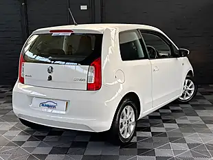 Used 2014 Skoda Citigo Elegance Candy White - Interior and Exterior details 12