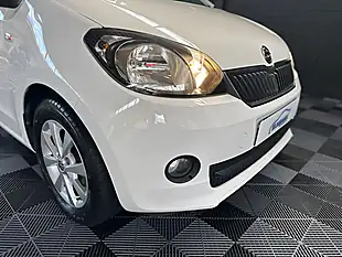 Used 2014 Skoda Citigo Elegance Candy White - Interior and Exterior details 4