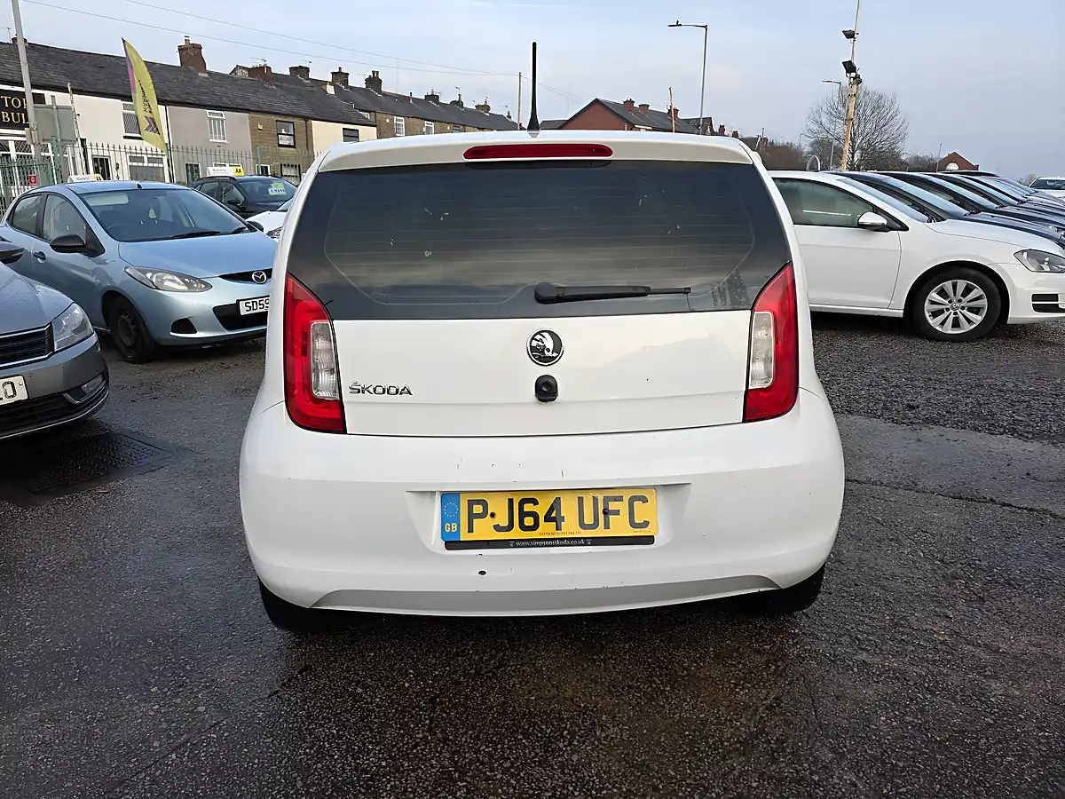 Used 2014 Skoda Citigo Elegance White - Interior and Exterior details 6