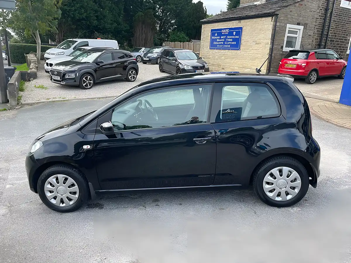 Used 2014 Skoda Citigo Se Black - Interior and Exterior details 2