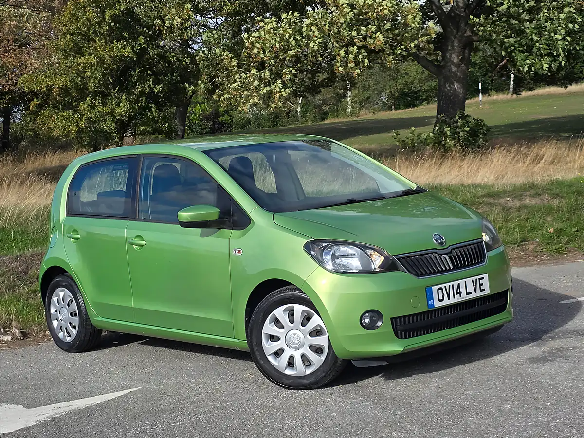 Used 2014 Skoda Citigo Se Green - Front View