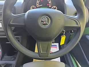 Used 2014 Skoda Citigo Se Green - Interior and Exterior details 16