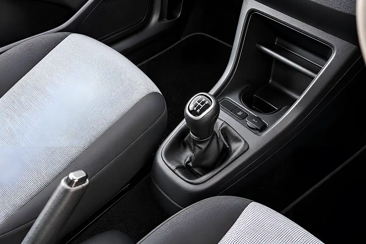 Used 2014 Skoda Citigo Se Red - Interior and Exterior details 15