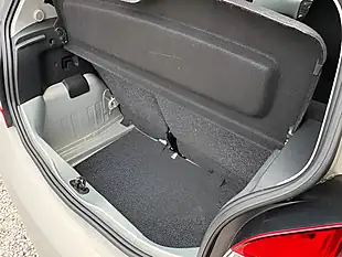 Used 2014 Skoda Citigo Se Silver - Interior and Exterior details 13