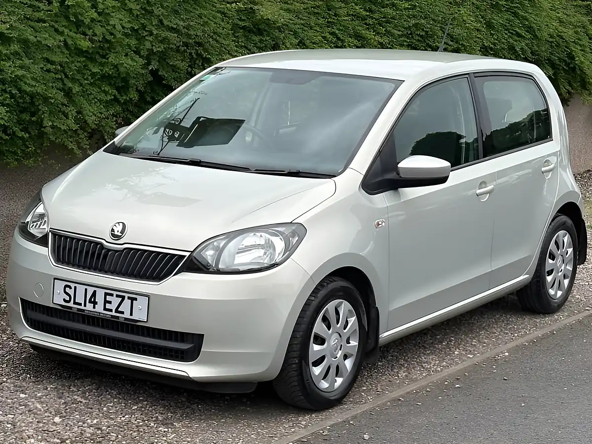 Used 2014 Skoda Citigo Se Silver - Interior and Exterior details 15