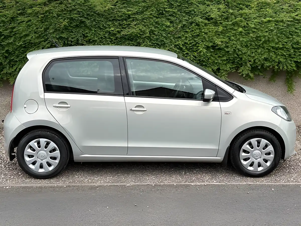 Used 2014 Skoda Citigo Se Silver - Interior and Exterior details 2