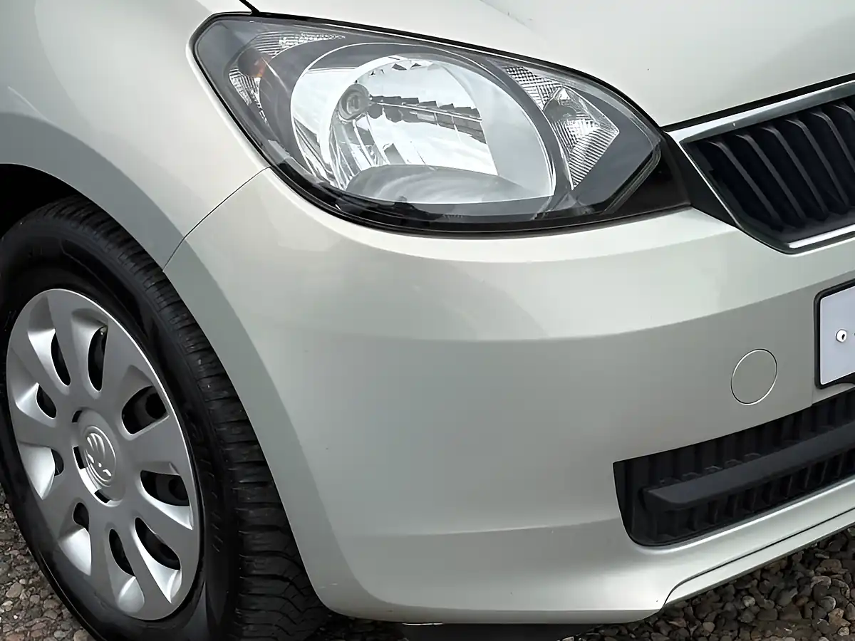 Used 2014 Skoda Citigo Se Silver - Interior and Exterior details 6
