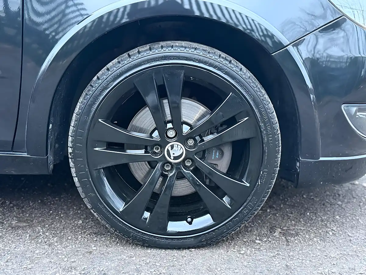 Used 2014 Skoda Fabia Black Edition Black - Interior and Exterior details 7