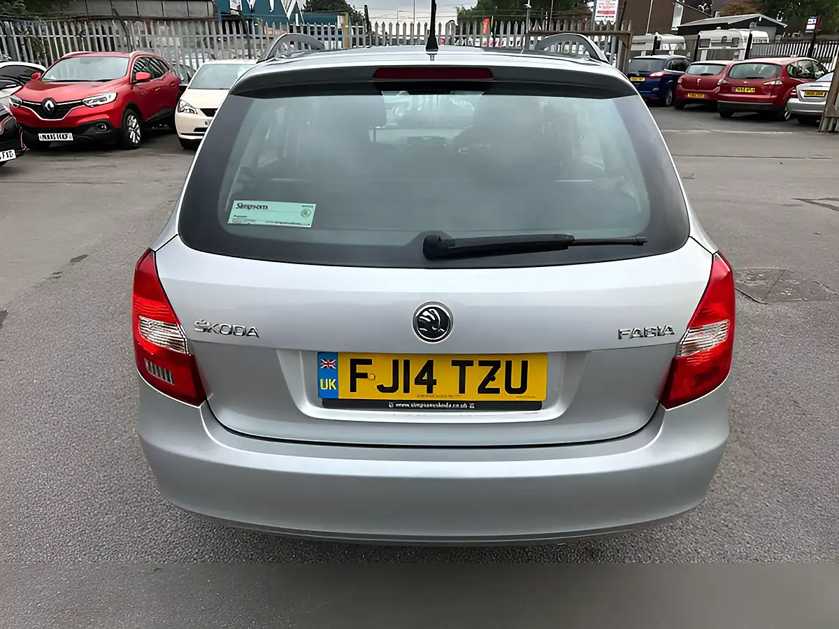 Used 2014 Skoda Fabia Scout Silver - Interior and Exterior details 10