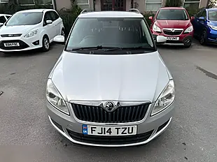 Used 2014 Skoda Fabia Scout Silver - Interior and Exterior details 4