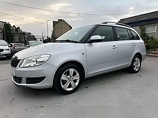 Used 2014 Skoda Fabia Scout Silver - Interior and Exterior details 5