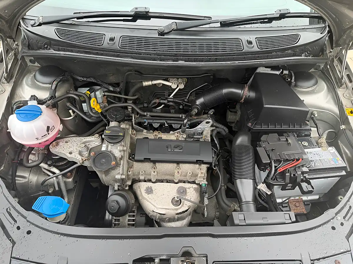 Used 2014 Skoda Fabia Se Beige - Interior and Exterior details 9
