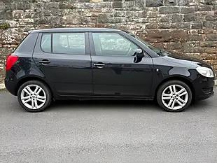 Used 2014 Skoda Fabia Se Black - Interior and Exterior details 4