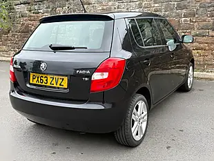 Used 2014 Skoda Fabia Se Black - Interior and Exterior details 6
