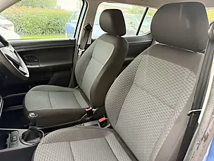 Used 2014 Skoda Fabia Se Blue Metallic - Interior and Exterior details 10