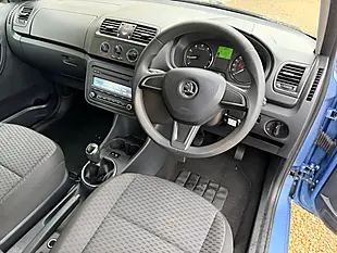 Used 2014 Skoda Fabia Se Blue Metallic - Interior and Exterior details 15