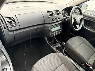 Used 2014 Skoda Fabia Se Blue Metallic - Interior and Exterior details 5