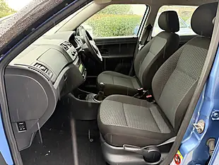 Used 2014 Skoda Fabia Se Blue Metallic - Interior and Exterior details 6