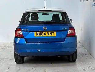 Used 2014 Skoda Fabia Se Race Blue - Interior and Exterior details 5