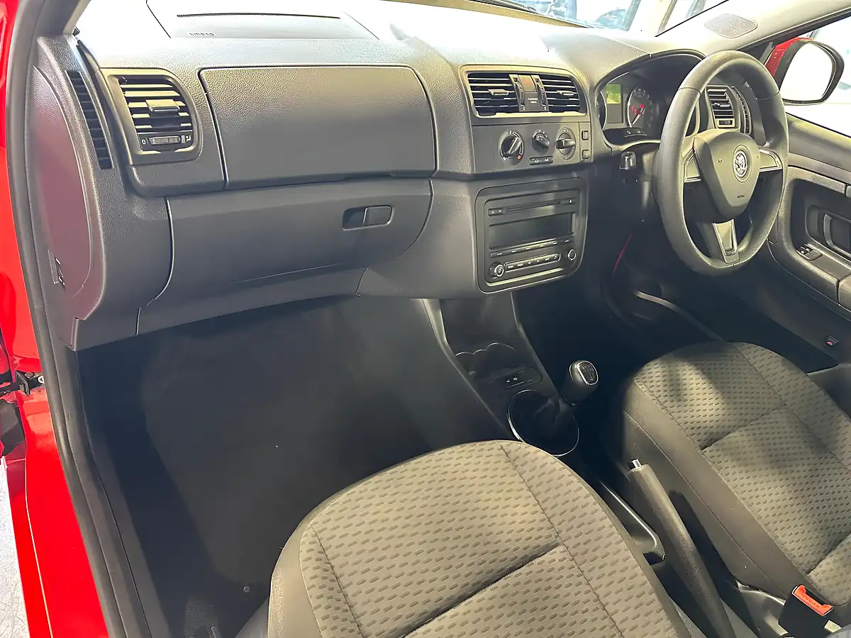 Used 2014 Skoda Fabia Se Red - Interior and Exterior details 10