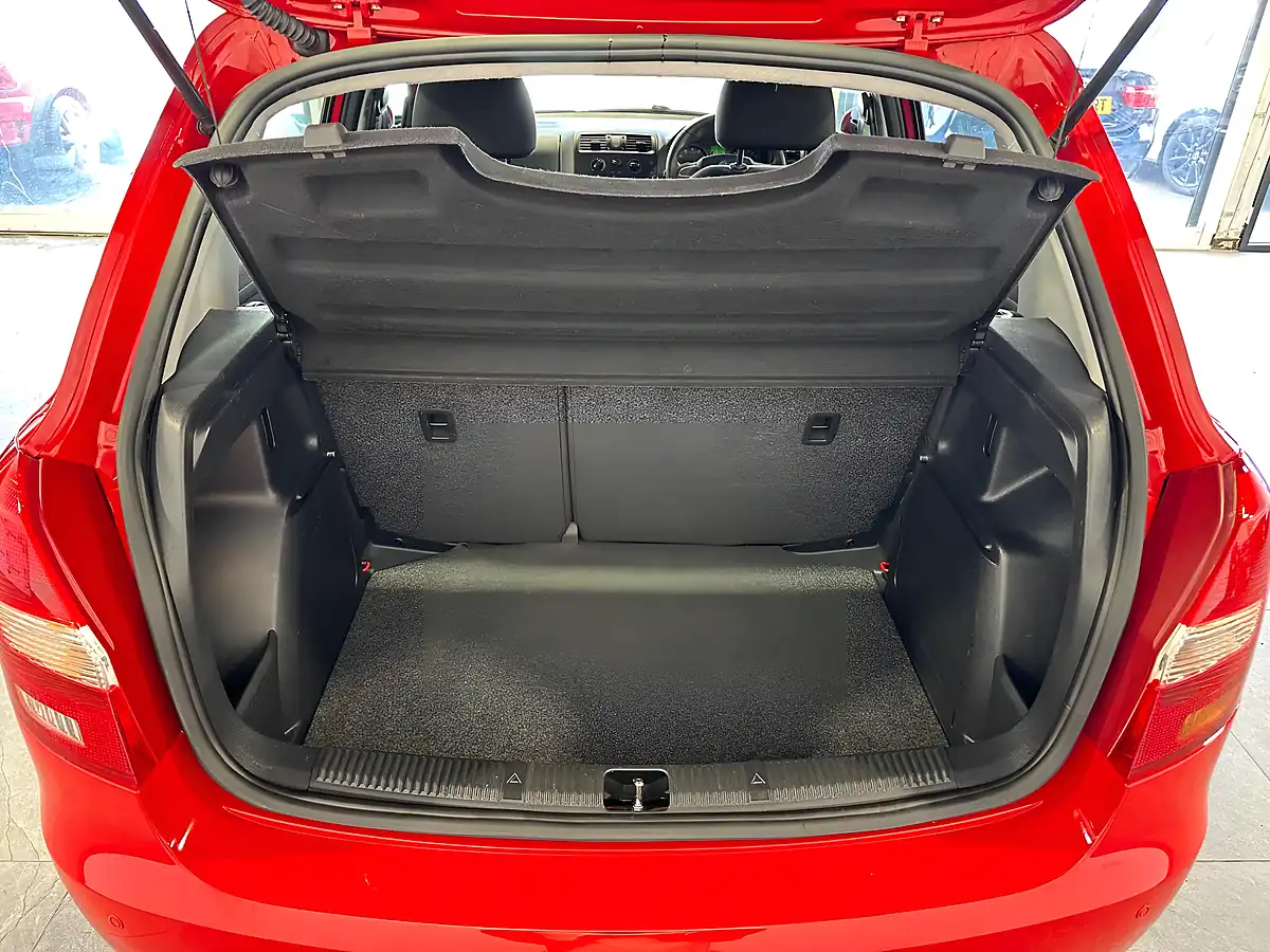 Used 2014 Skoda Fabia Se Red - Interior and Exterior details 11