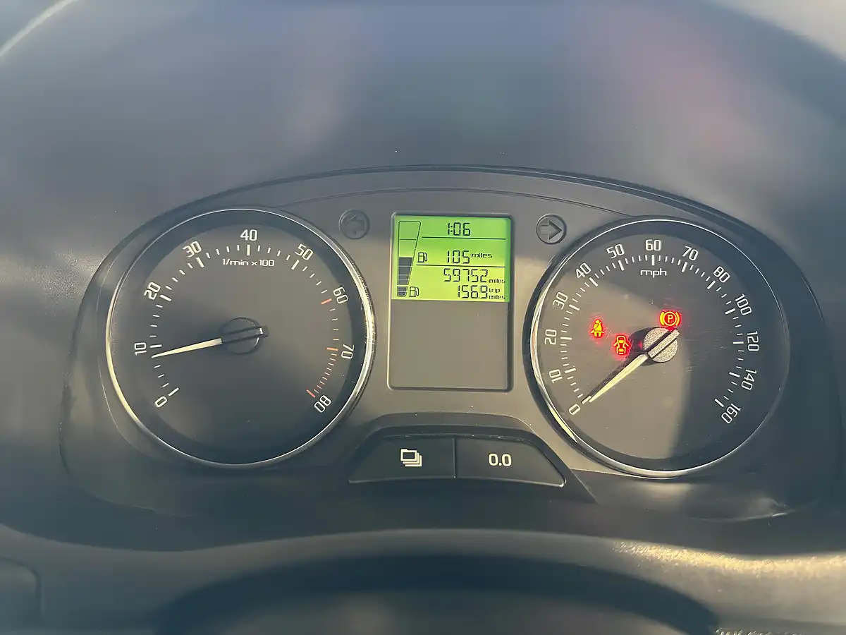 Used 2014 Skoda Fabia Se Red - Interior and Exterior details 12