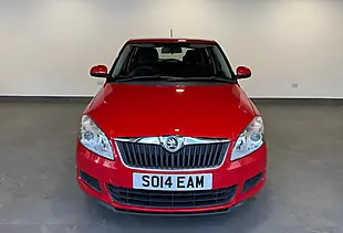Used 2014 Skoda Fabia Se Red - Interior and Exterior details 8