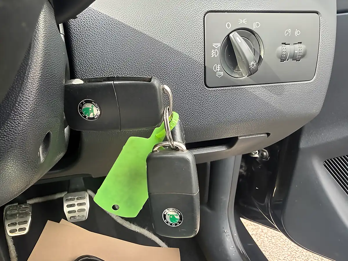Used 2014 Skoda Fabia VRS Black - Interior and Exterior details 17